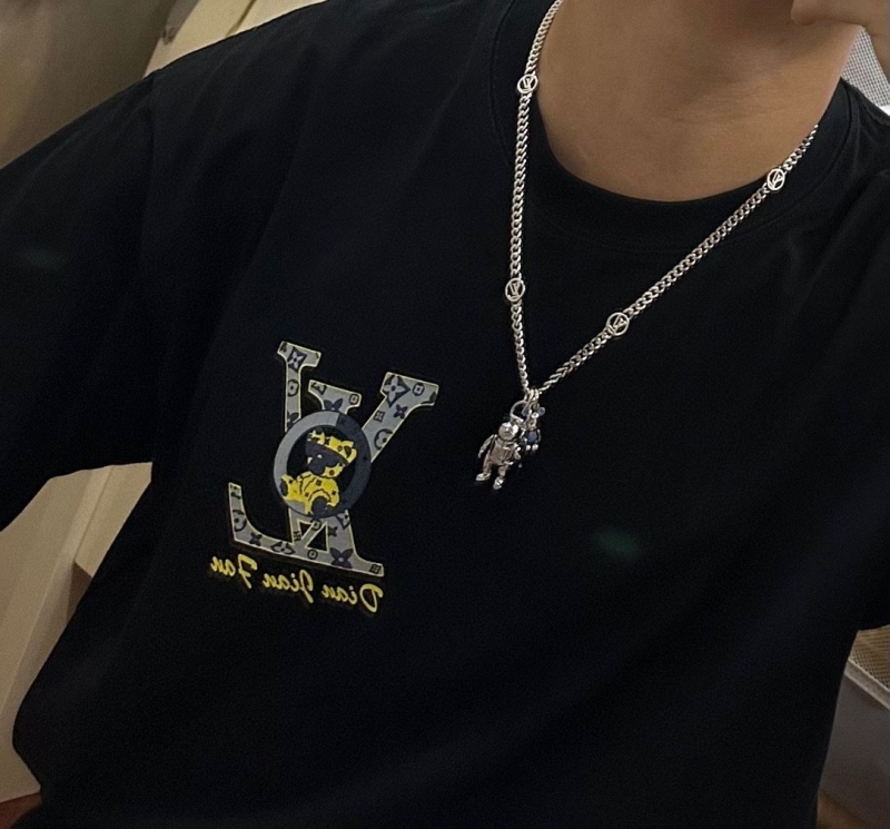 LV Necklaces